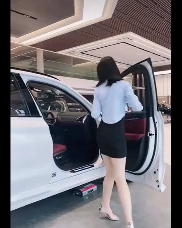 佳木斯新玛特迪桑特女销售导购实录 1080P高清成片无删减 - 女销售导购事件导购日常全系列 - 佳木斯新玛特迪桑特女销售视频免费在线看 - 无广告全收录资源下载